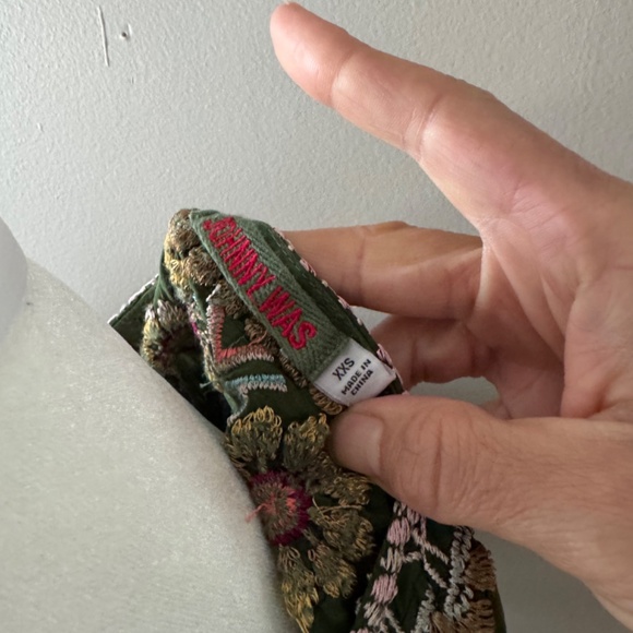 Johnny Was Sunflower Cactus Embroidered Blouse Tunic Top , size XXS - Picture 7 of 12